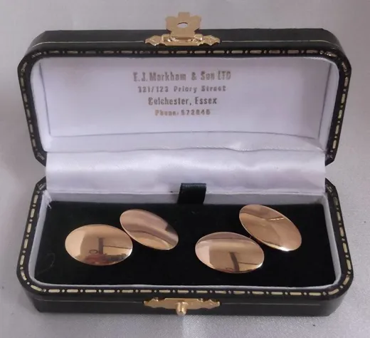 gold-cufflinks-a.jpg